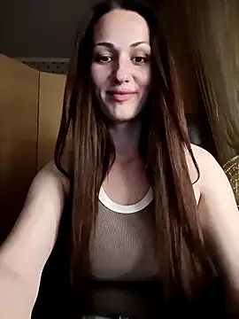Snapshot of LunaCrystall chatting on April 17, 5:16 pm LunaCrystall online show from April 17, 5:16 pm