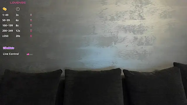 Snapshot of IvyTease_ chatting on June 23, 6:11 am IvyTease online show from June 23, 6:11 am
