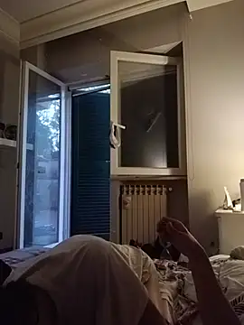 lucassos1 online show from May 24, 3:44 am