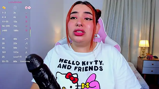 leidydrip  online show from March 12, 3:34 am