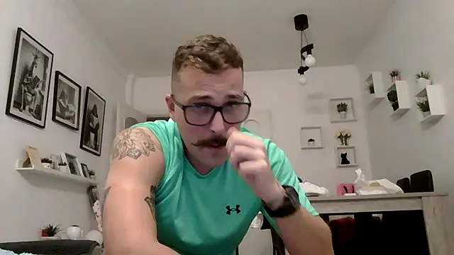 yanick931 online show from May 16, 11:46 pm