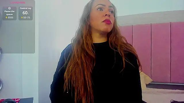 Snapshot of Helenn_Moore chatting on June 11, 12:14 pm Helenn Moore online show from June 11, 12:14 pm