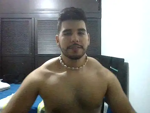 LatinBeardCali online show from March 26, 11:54 pm