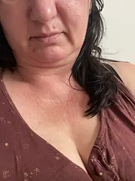 Snapshot of MirkaMag chatting on March 13, 7:37 am MirkaMag online show from March 13, 7:37 am