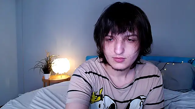 delalex online show from April 22, 12:35 am