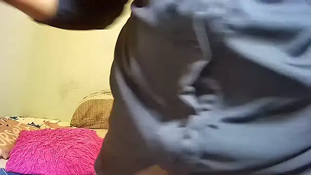 embarbianc online show from April 5, 3:04 am