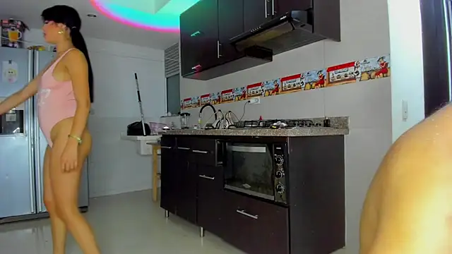 Fox couplee69 online show from March 27, 7:25 am