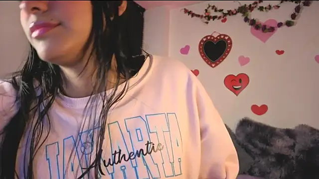 PaulaCutexs online show from March 25, 5:46 am