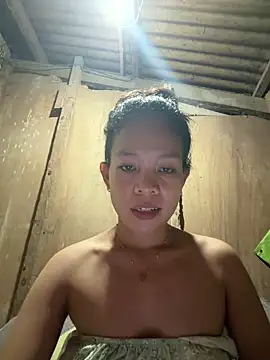 Snapshot of chinny1112 chatting on May 8, 2:44 pm chinny1112 online show from May 8, 2:44 pm