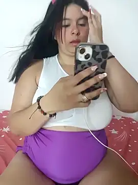 Snapshot of cachondafeliz chatting on March 13, 1:07 pm cachondafeliz online show from March 13, 1:07 pm