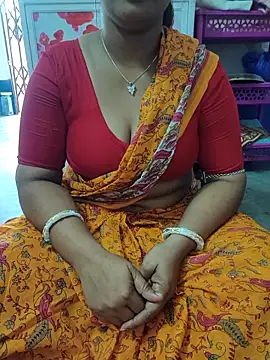 Snapshot of sweety000111 chatting on March 16, 4:51 am sweety000111 online show from March 16, 4:51 am