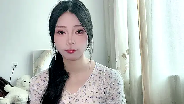 yiyibaby2026 online show from May 2, 1:54 am