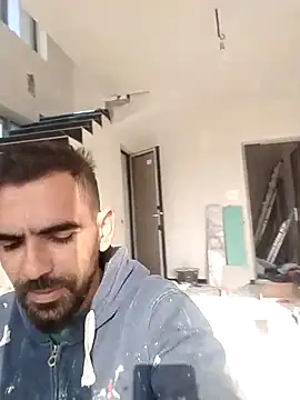 Snapshot of luys23 chatting on March 16, 6:50 am luys23 online show from March 16, 6:50 am