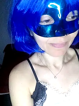 Snapshot of oursecretnights1 chatting on April 13, 9:15 am oursecretnights1 online show from April 13, 9:15 am