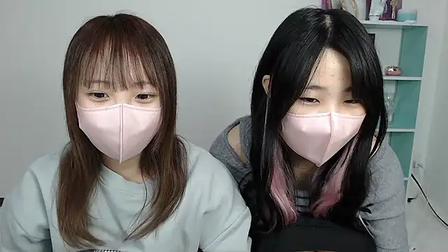 mayu nyann online show from April 15, 9:27 am