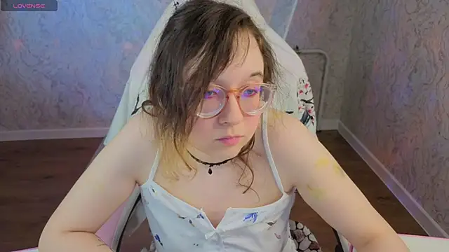 Snapshot of Aleks-caster chatting on April 23, 1:02 pm Aleks-caster online show from April 23, 1:02 pm