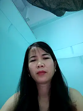 Geelio-playsx24 online show from April 28, 10:48 pm