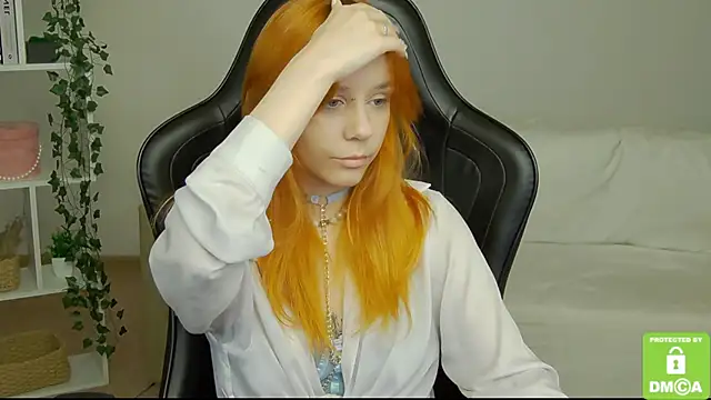 Snapshot of Rachel_lips chatting on June 13, 8:01 am Rachel lips online show from June 13, 8:01 am
