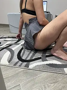 lavogliosaa online show from March 11, 4:46 pm