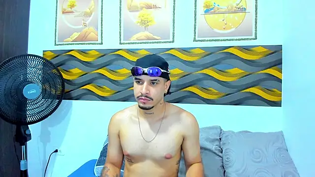 Leon Hotx online show from May 1, 7:29 pm