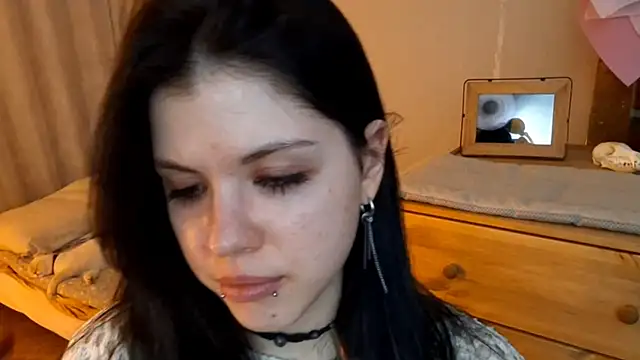 MiaTemptress online show from April 25, 2:25 pm