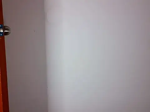 stormdollxx online show from March 18, 2:42 pm