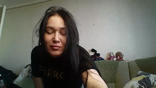 Snapshot of LindaDoll99 chatting on March 23, 6:50 am LindaDoll99 online show from March 23, 6:50 am