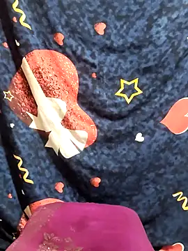 Hot lady234 online show from April 5, 7:33 pm