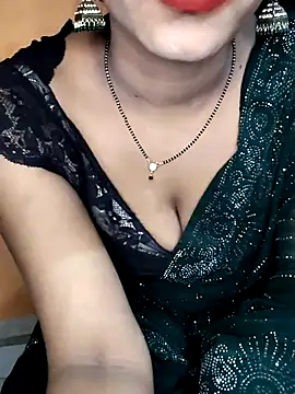 Hot lady234 online show from June 19, 5:39 pm