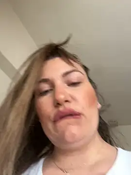 SweetCurvess online show from March 19, 12:53 pm