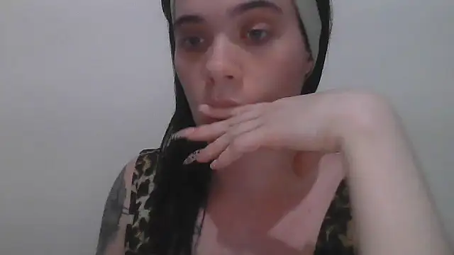 Snapshot of anastasia-evans chatting on April 10, 1:11 am anastasia-evans online show from April 10, 1:11 am