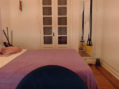 Snapshot of Polyglot_Goddess chatting on March 12, 9:10 pm Polyglot Goddess online show from March 12, 9:10 pm