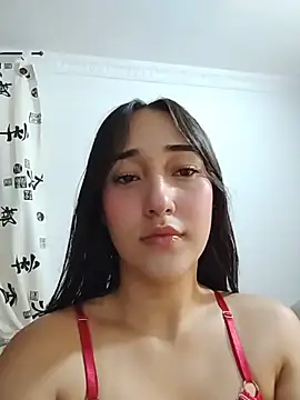 isabellaHill2 online show from April 8, 3:50 am