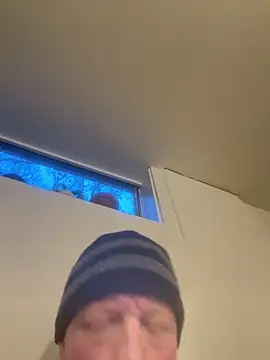 Kristopherbbb online show from May 3, 9:48 am