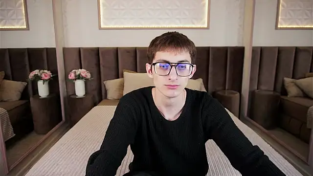 RonBevs online show from June 26, 8:13 pm