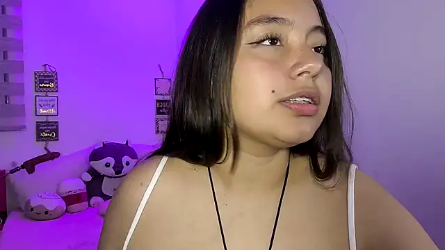 Snapshot of cherry_valeria chatting on July 24, 8:12 am cherry valeria online show from July 24, 8:12 am