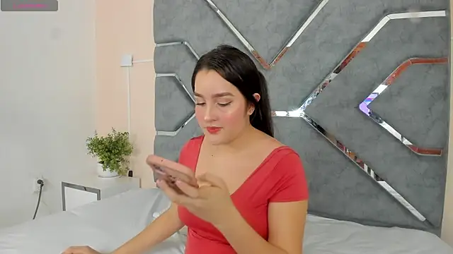 DanielaCruz-1 online show from April 21, 5:47 am