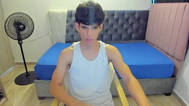 Josy 11 online show from March 22, 10:13 pm