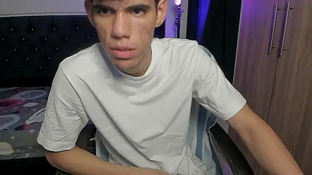 Josy 11 online show from April 28, 2:10 am