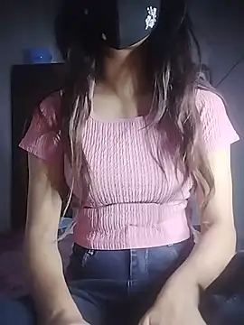 Snapshot of Tasty_Cherry chatting on May 15, 9:55 pm Tasty Cherry online show from May 15, 9:55 pm