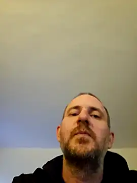 Snapshot of dufatcock chatting on May 9, 11:10 pm dufatcock online show from May 9, 11:10 pm