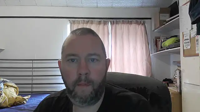 Snapshot of JobeySays chatting on March 12, 9:48 am JobeySays online show from March 12, 9:48 am