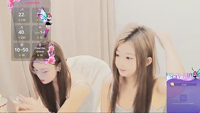 Snapshot of Angel-Sisters chatting on May 13, 5:54 pm Angel-Sisters online show from May 13, 5:54 pm