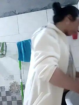 chekoko online show from April 16, 9:15 pm