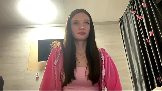 Snapshot of KellyAllison chatting on March 13, 10:38 pm KellyAllison online show from March 13, 10:38 pm