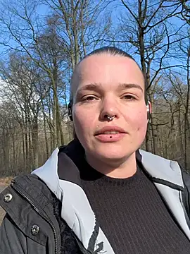 Snapshot of YoungLoreena chatting on March 16, 2:10 pm YoungLoreena online show from March 16, 2:10 pm