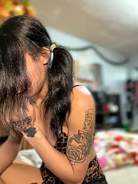 FerrariFrench online show from November 21, 3:38 am