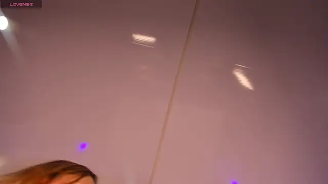 cuttie blondie online show from April 24, 11:23 am