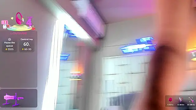 MiaCamille  online show from April 21, 7:28 pm