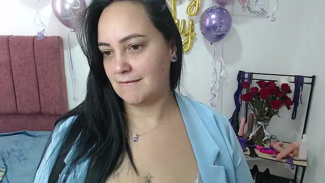 Veroniicabbw  online show from March 25, 2:01 pm